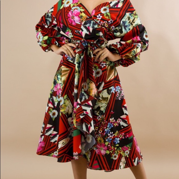 Multicolored Pattern Dress - Picture 3 of 6